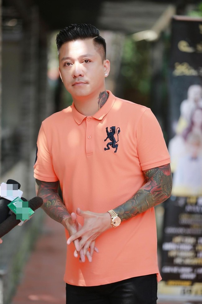Đang yên đang lành thì bị "cà khịa", Tuấn Hưng tuyên bố cực "căng" nhưng được khán giả ủng hộ - Ảnh 3.