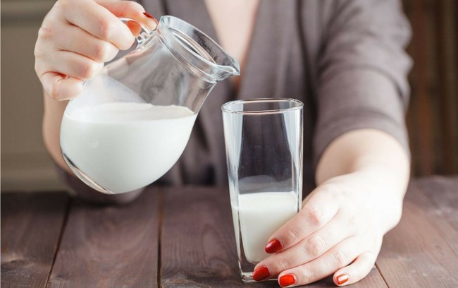 Những loại sữa tốt cho sức khỏe được các chuyên gia dinh dưỡng khuyên dùng - Ảnh 1.