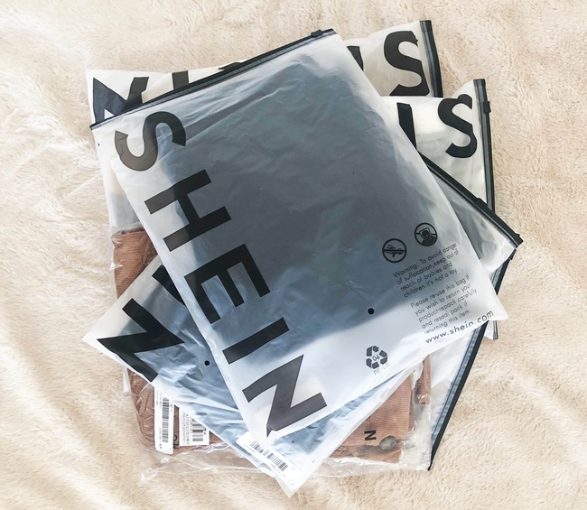 SHEIN và review "trần trụi": Thời gian ship, độ vừa vặn và chất lượng ra sao đều được giải đáp - Ảnh 10. SHEIN và review "trần trụi": Thời gian ship, độ vừa vặn và chất lượng ra sao đều được giải đáp - Ảnh 10.