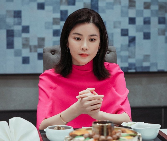 Chị dâu bỗng nhất mực đòi ly hôn đúng lễ mừng thượng thọ ông nội, hỏi ra thì ai cũng chết lặng nhìn anh chồng - Ảnh 1. Chị dâu bỗng nhất mực đòi ly hôn đúng lễ mừng thượng thọ ông nội, hỏi ra thì ai cũng chết lặng nhìn anh chồng - Ảnh 1.