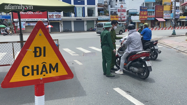 Thủ tướng ra công điện yêu cầu tiếp tục kiểm soát người ra vào TP.HCM, Đồng Nai, Bình Dương, Long An - Ảnh 1.