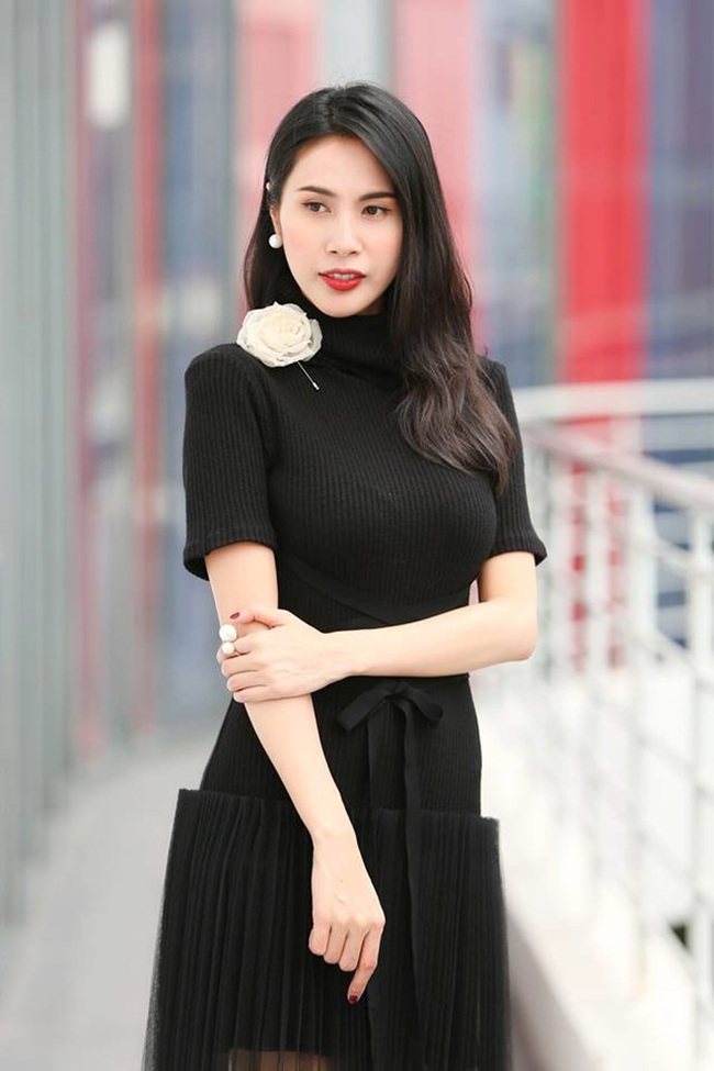 Một tháng chỉ toàn "sóng gió" của showbiz: Vbiz loạn lạc vì hai chữ "sao kê", Cbiz chứng kiện cuộc "thanh lọc" quy mô khủng nhất - Ảnh 3.