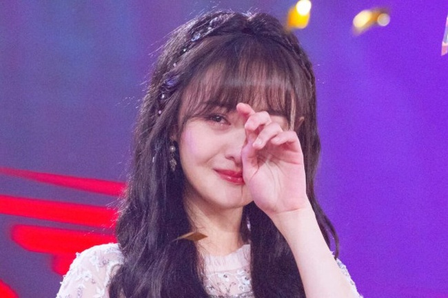 Một tháng chỉ toàn "sóng gió" của showbiz: Vbiz loạn lạc vì hai chữ "sao kê", Cbiz chứng kiện cuộc "thanh lọc" quy mô khủng nhất - Ảnh 8.