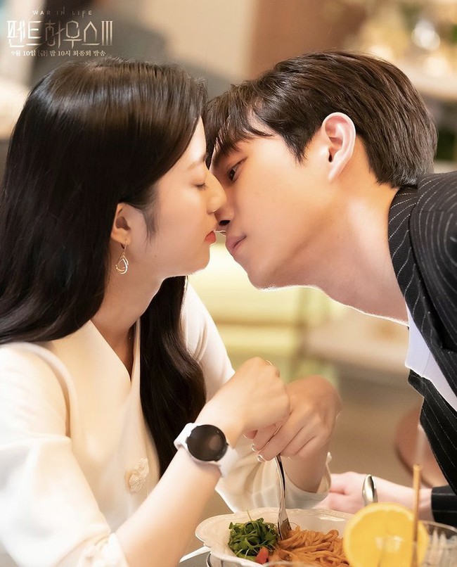 Cuộc chiến thượng lưu tập cuối, phần 3: Ro Na và Seok Hoon trao cho nhau nụ hôn kẹo ngọt, happy ending cho đôi gà bông - Ảnh 3.