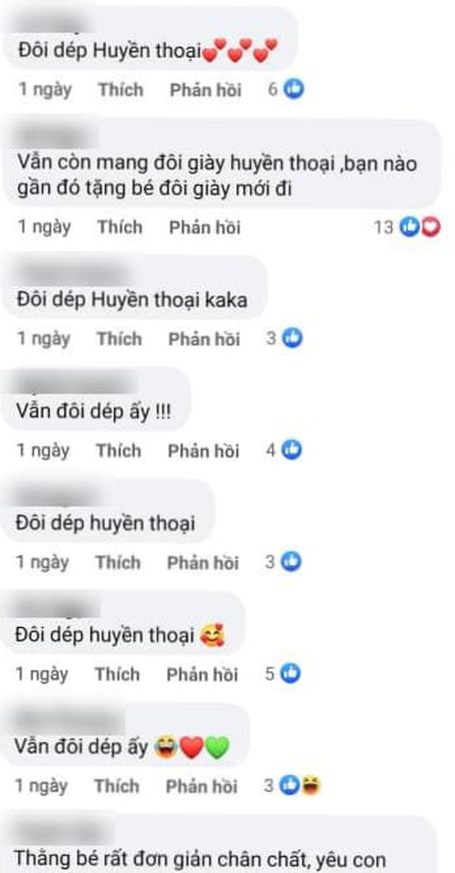 Xôn xao hình ảnh Hồ Văn Cường đi mua sắm dịp Tết, trên người vẫn mang độc món đồ cũ này? - Ảnh 3. Bắt gặp Hồ Văn Cường đi mua sắm tết, chân vẫn mang đôi dép cũ? - Ảnh 2.