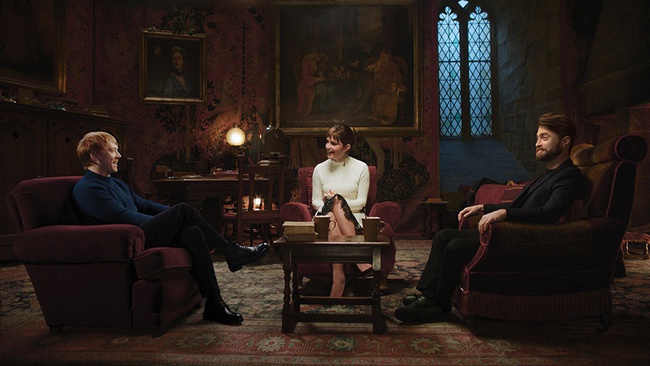 Screening "hotel" In special show Harry Potter: Emma Watson mistakenly took someone else's childhood photo - Photo 4.