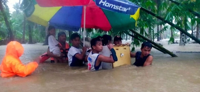 Philippines: 72 người thiệt mạng do bão Nalgae - Ảnh 1.