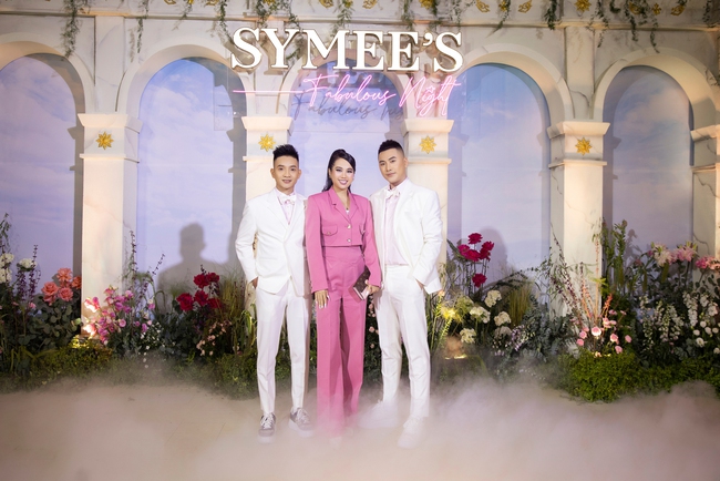 Pang Mỹ Nguy&ecirc;n với bộ sưu tập nail nữ thần tại Symee's Fabulous Night - Ảnh 1.