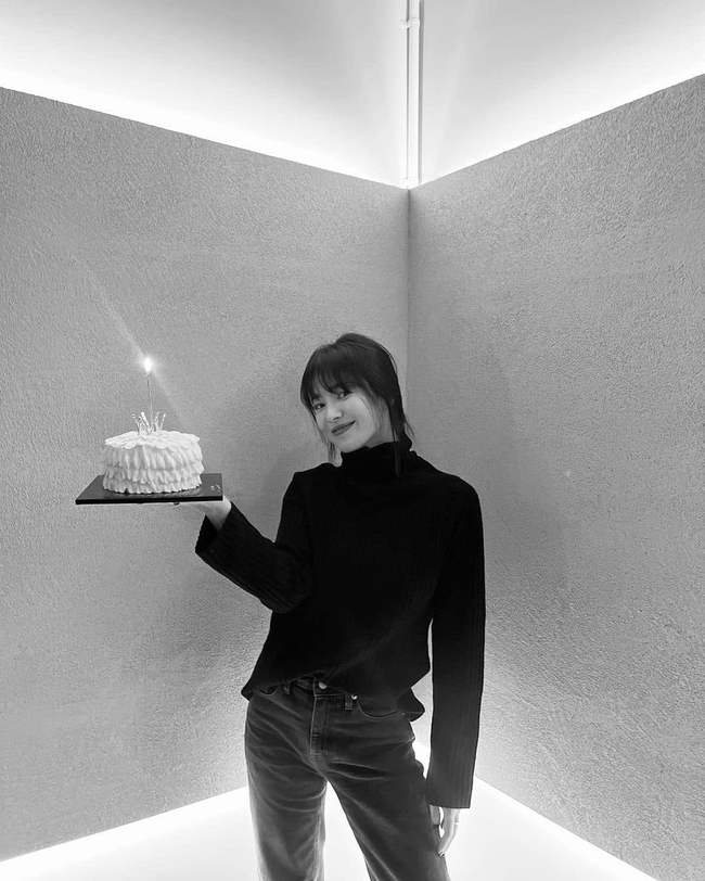 Song Hye Kyo nhẹ nhàng đón sinh nhật tuổi 41 - Ảnh 3.