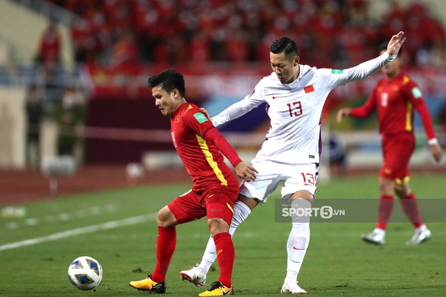 Trực tiếp Việt Nam 2-0 Trung Quốc (H1): VÀOOOOOO!!!!! Phối hợp như đá tập, tuyển Việt Nam liên tiếp ghi bàn - Ảnh 2. Trực tiếp Việt Nam 2-0 Trung Quốc (H1): VÀOOOOOO!!!!! Phối hợp như đá tập, tuyển Việt Nam liên tiếp ghi bàn - Ảnh 2.