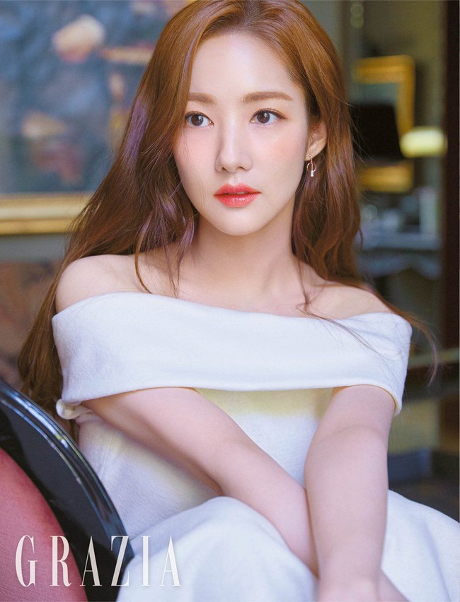 Park Min Young mở dịch vụ thuê bạn gái cho đàn ông độc thân trong phim mới - Ảnh 2.