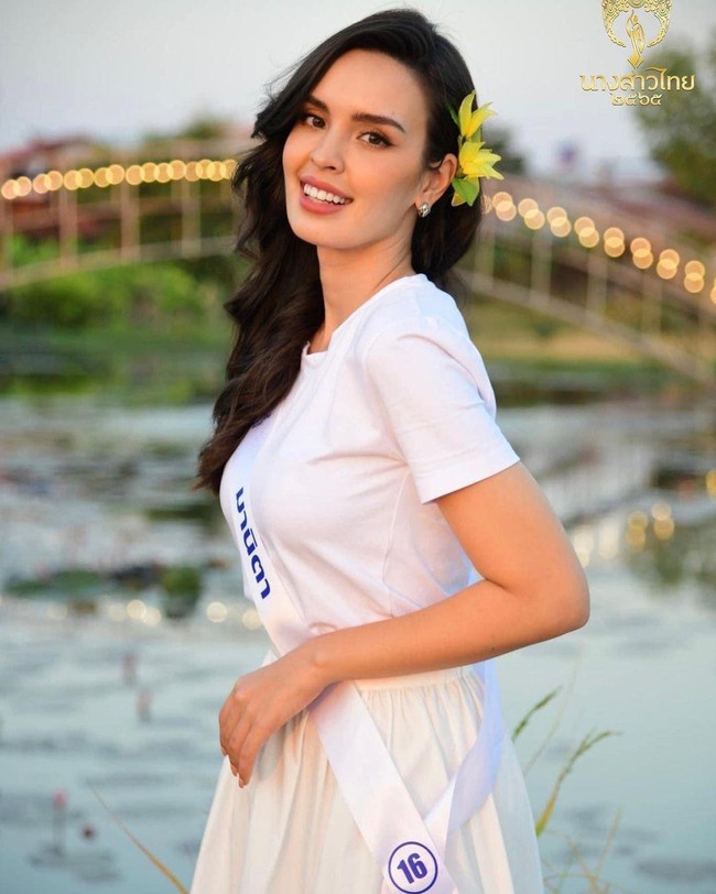 Nhan sắc ngọt ngào, quyến rũ của mỹ nhân lai vừa đăng quang Hoa hậu Thái Lan 2022 - Ảnh 5.