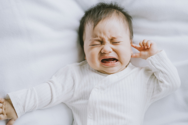 3 phản ứng của trẻ khi ngủ dậy nói lên tính cách của em bé sau này - Ảnh 1.
