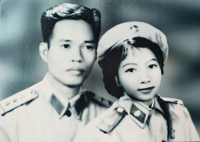 Hai chị em gái cưới hai anh em ruột: Từ một hành động của cô văn công mà nảy sinh tình yêu và yêu cầu cuối cùng dành cho vợ trong phút cuối đời! - Ảnh 2. Hai chị em gái cưới hai anh em ruột: Từ một hành động của cô văn công mà nảy sinh tình yêu và yêu cầu cuối cùng dành cho vợ trong phút cuối đời! - Ảnh 2.
