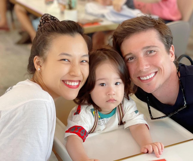 Rộ nghi vấn Hoàng Oanh ly hôn, chính chủ đáp trả một câu đập tan tin đồn - Ảnh 6. Rộ nghi vấn Hoàng Oanh ly hôn, chính chủ đáp trả một câu đập tan tin đồn - Ảnh 6.