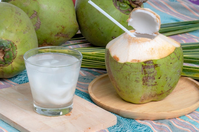 Sự thật về nước dừa khi được soi dưới kính hiển vi: Cảnh báo 1 sai lầm nguy hiểm khi uống nước dừa có thể gây hại cho nội tạng  - Ảnh 5.