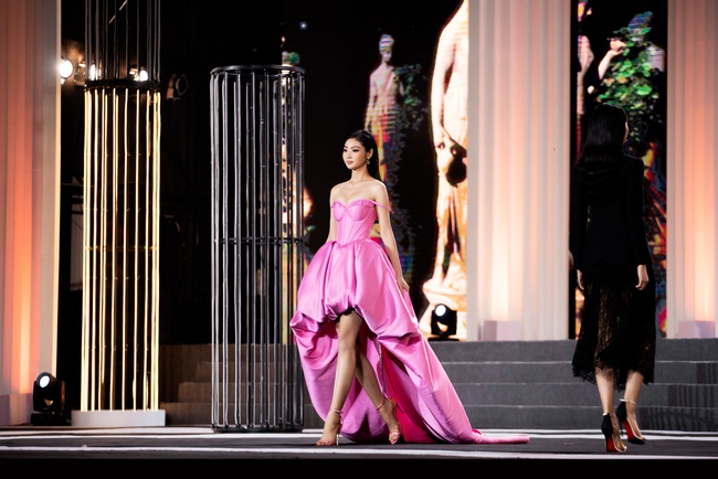 Fashion show tại Chung khảo Miss World Vietnam: Có tận 2 Bông Hậu này thì thật khó để thí sinh tỏa sáng! - Ảnh 6.
