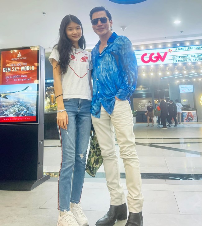 Trần Bảo Sơn khoe ảnh cùng con gái, cộng đồng mạng xuýt xoa vì ngoại hình của Bảo Tiên - Ảnh 7.