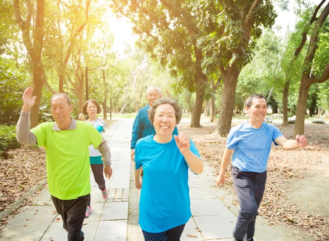 The world's longest-lived people always do these 4 simple things every day to keep their blood vessels young and healthy, so they don't have to worry about heart disease for a lifetime - Photo 6.