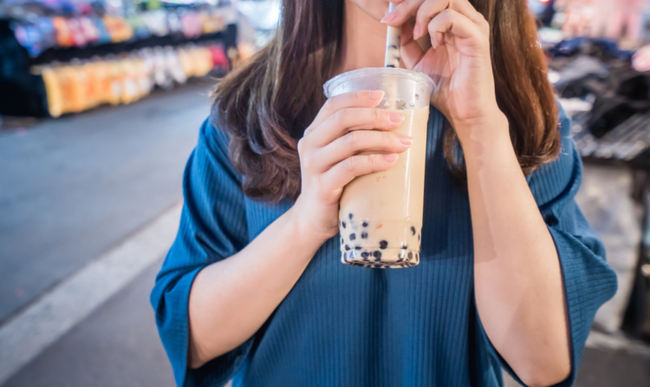 Instead of milk tea, office workers should change to drinking these 5 types of water every day, helping to burn belly fat and prevent cancer on par with 
