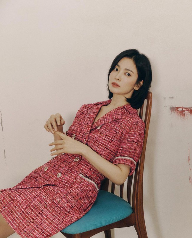 Song Hye Kyo có động thái mới sau khi liên tục bị "gọi tên" bên cạnh đám cưới Hyun Bin - Son Ye Jin - Ảnh 4. Song Hye Kyo có động thái mới sau khi liên tục bị "gọi tên" bên cạnh đám cưới Hyun Bin - Son Ye Jin - Ảnh 4.