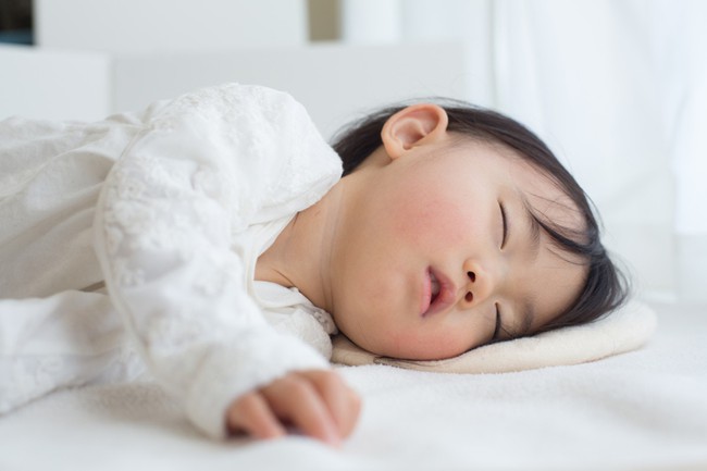 Children have these 4 signs when sleeping, which proves they are 