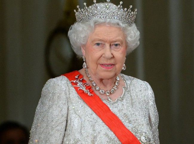 Nữ hoàng Anh đạt dấu mốc lịch sử trong cuộc đời, đưa ra thông báo chưa từng có trước đây - Ảnh 3.