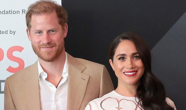 Vợ chồng Meghan Markle đưa ra lời thỉnh cầu đặc biệt với Nữ hoàng Anh trong đại lễ Bạch Kim  - Ảnh 2.