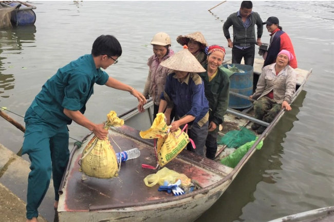 Ninh Bình: Huy động lực lượng tìm 2 người phụ nữ đi lạc vào rừng - Ảnh 2.