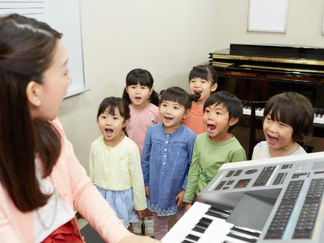 Nghiên cứu của giáo sư Mỹ: Trẻ em học nhạc giúp giảm lo lắng, cải thiện sự tập trung, phát triển trí não  - Ảnh 4.