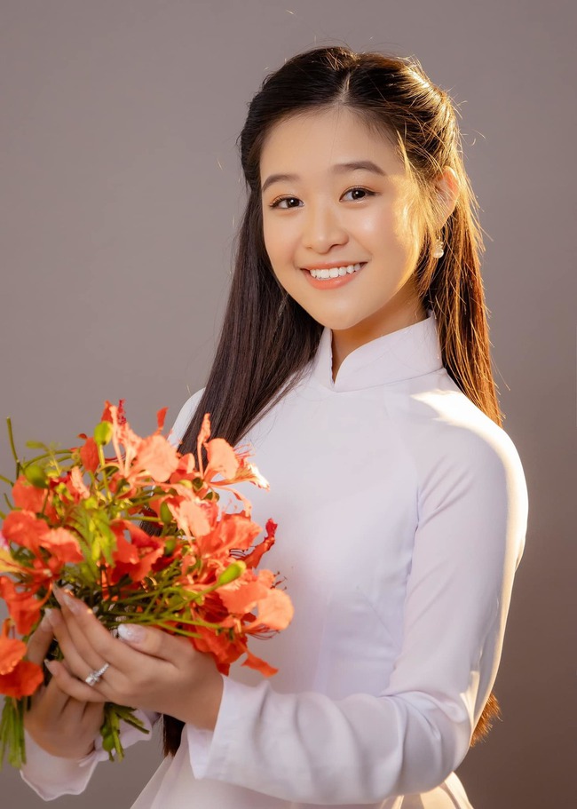 Child actor causes fever in Vietnamese movies: Chu Diep Anh plays Thuong on a sunny day, Lam Thanh My - Bao Ngoc gets bigger and prettier - Photo 5.