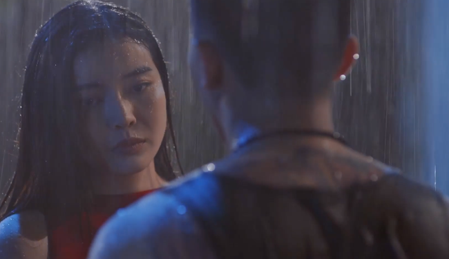 Underground storm episode 54: Thanh Bi flirts with Ha Viet Dung but gets a 