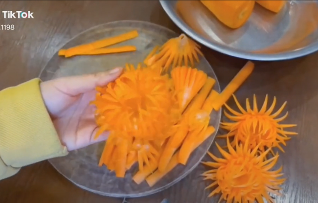 Simple carrot flower pruning