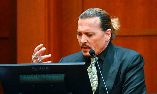 Johnny Depp's shocking scene was filmed at the trial with Amber Heard - Photo 3.