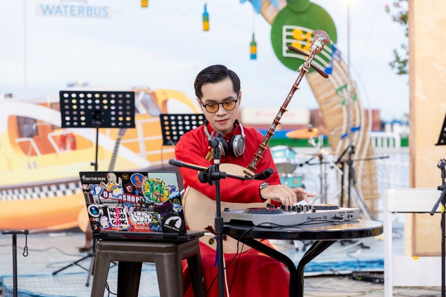 Sing my song champion - Cao Ba Hung duet with his beautiful sister, an Austrian student - Photo 7.