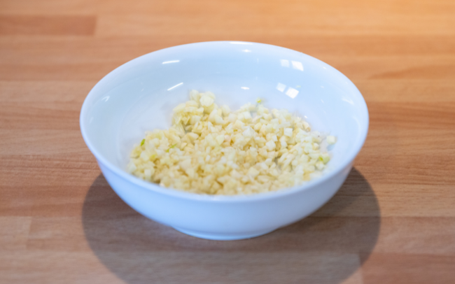 Go to the online market at the beginning of the week, good deals on rice, discounted food 2 cai thia xao toi deal dau tuan 2 1652060275433256283717