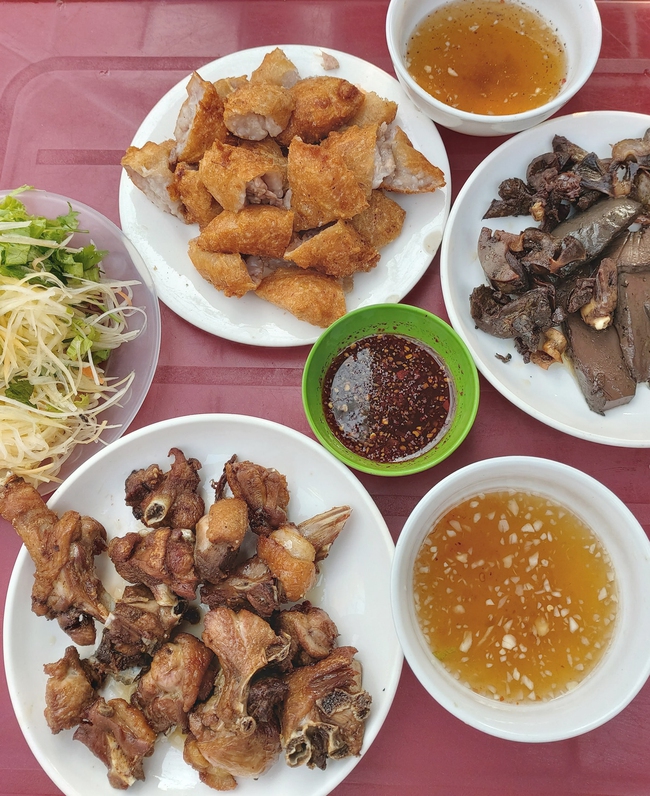 Bánh áp chao Cao phẳng - ẩm thực ăn uống dân dã vùng Đông Bắc - Hình ảnh 7.