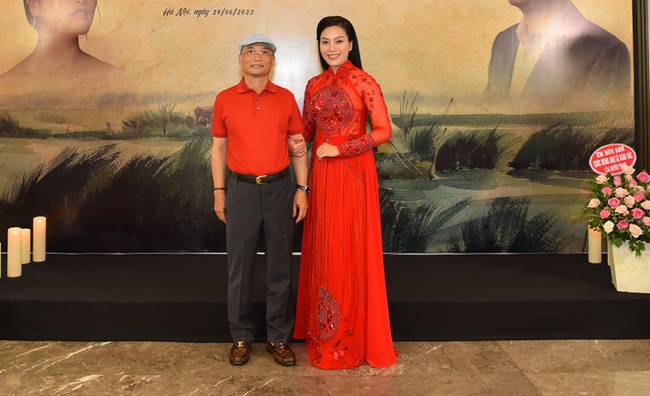 Cuộc sống viên mãn của Huyền Trang sau 9 năm đăng quang Sao Mai - Ảnh 4.