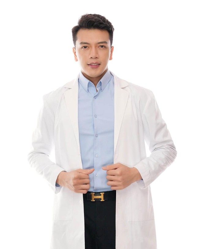 BS tiết lộ những việc phải nhớ trước khi nâng mũi để giữ được lâu, đẹp bất chấp thời gian - Ảnh 1. BS tiết lộ những việc phải nhớ trước khi nâng mũi để giữ được lâu, đẹp bất chấp thời gian - Ảnh 1.