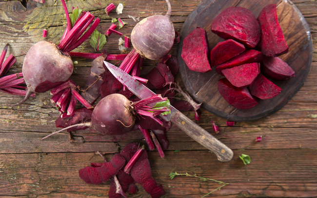 No matter how boring beets are, processing this way can also produce a detox smoothie for the body, nourishing healthy skin from deep inside - Photo 2.