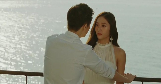 Chấp nhận thiệt thòi vì trót yêu người ấy quá nhiều - Ảnh 1. Chấp nhận thiệt thòi vì trót yêu người ấy quá nhiều - Ảnh 1.