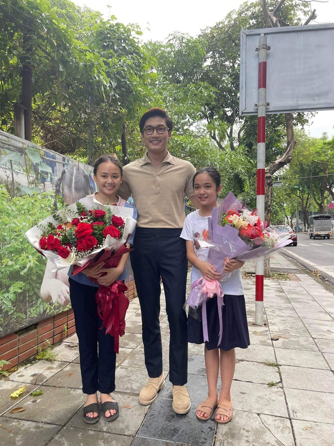 &quot;Thương ngày nắng về&quot; bước vào ngày quay cuối, dàn diễn viên xúc động trước giờ phút chia tay - Ảnh 4.