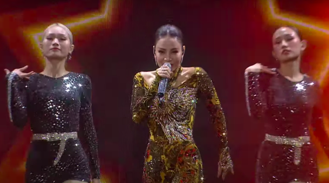 Thu Minh - Hoàng Thùy Linh hát hết mình trong Chung kết Hoa hậu các Dân tộc Việt Nam - Ảnh 2.