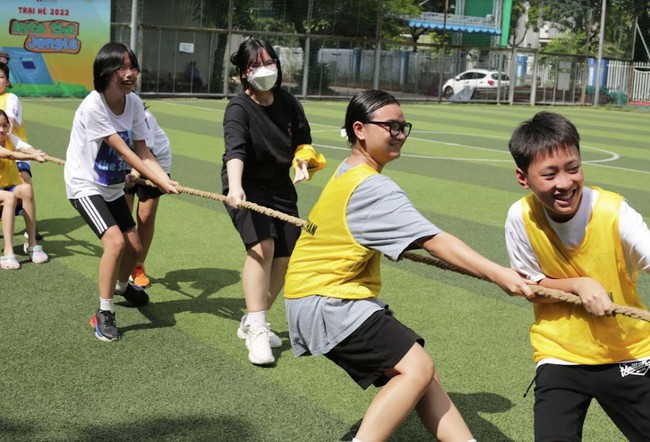 Ngày hội thể thao của học sinh Trung học tại ngôi trường quốc tế ở quận Nam Từ Liêm: Mệt bơ phờ mà cũng vui tới bến! - Ảnh 7. Ngày hội thể thao của học sinh Trung học tại ngôi trường quốc tế ở quận Nam Từ Liêm: Mệt bơ phờ mà cũng vui tới bến! - Ảnh 7.