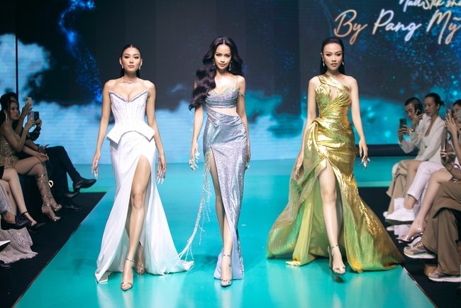 Hoa hậu Ngọc Châu mặc váy cưới nặng tới 20 kg, đeo bộ nail sắc nhọt càn quét sàn diễn   - Ảnh 2.