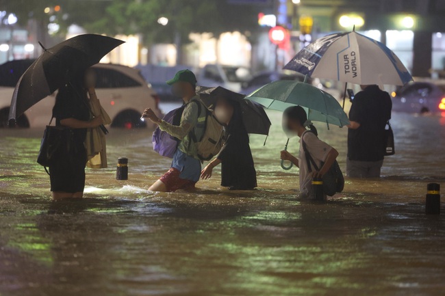 Giải mã: Vì sao cùng một thành phố nhưng "khu nhà giàu" Gangnam lại là "rốn lũ" trong khi nơi khác bình yên vô sự? - Ảnh 5.