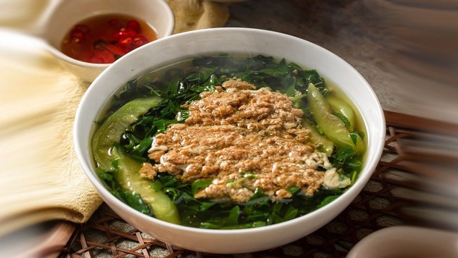 Trong bữa cơm, người Nhật hay ăn 1 món rau “nhớt như dầu” để trẻ lâu và ngừa ung thư, chợ Việt không bao giờ thiếu - Ảnh 4.