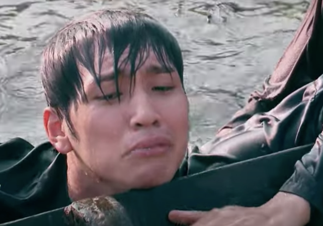 Phim "Duyên kiếp": Lương (Bạch Công Khanh) hốt hoảng vì bị té sông  - Ảnh 3.