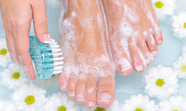 why-you-should-be-washing-your-feet-every-day-17003747509651832770426.png