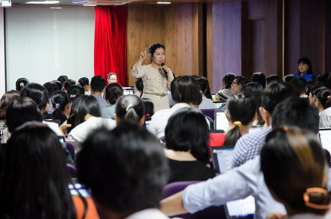 Từ vụ nam sinh lớp 7 bị đánh sang chấn tâm lý, chuyên gia nói: Nhiều đứa trẻ bị đuổi học còn nghĩ mình &quot;ngầu&quot;, càng có cơ hội lêu lỏng - Ảnh 2.